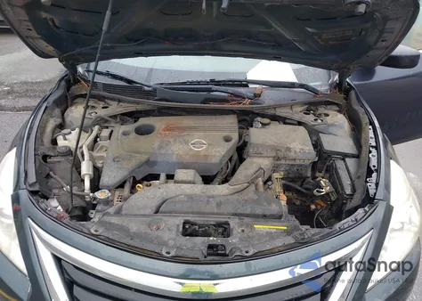 2013 Nissan Altima 2.5 S z USA, uszkodzony, nr VIN 1N4AL3AP3DC110012